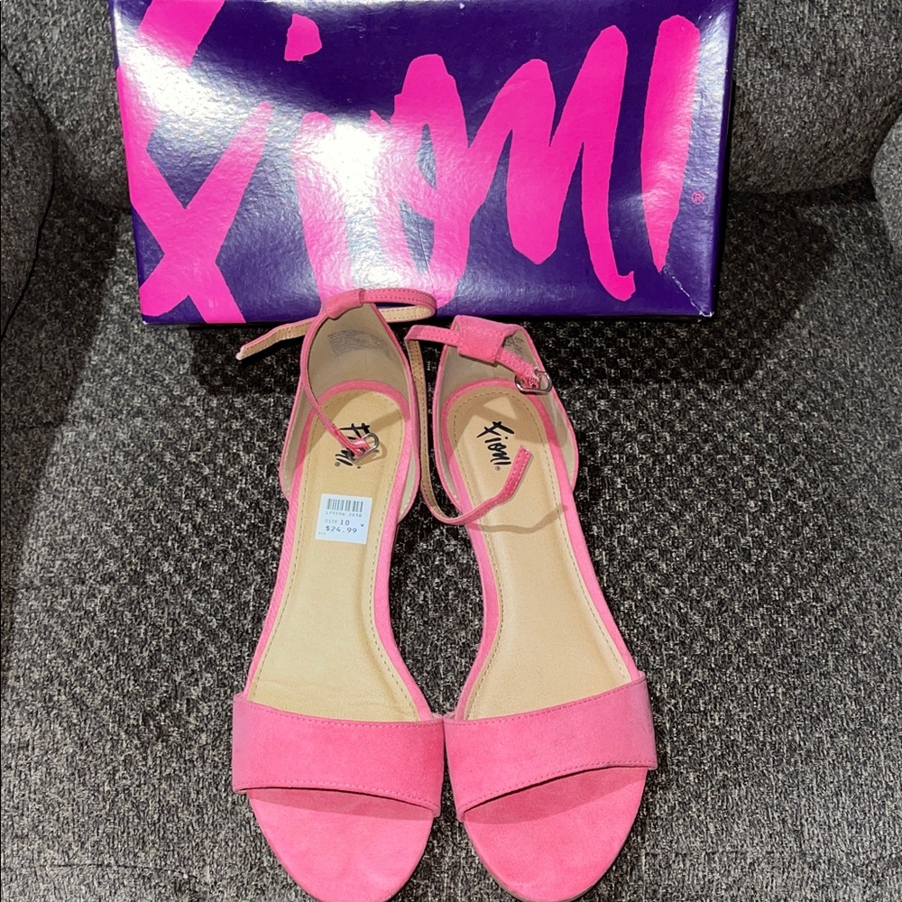 FIONI Clothing Vibrant Pink Sandals
